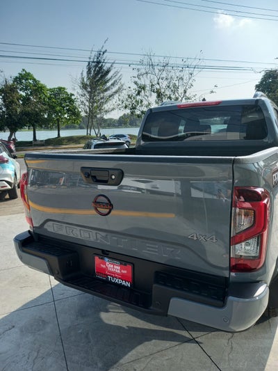 2023 Nissan Frontier FRONTIER PRO-4X 4X4 TA '23